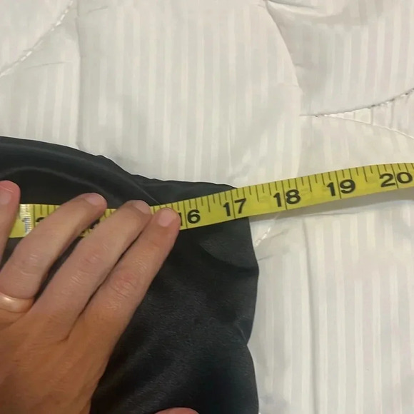 Bill Levkoff Classics Women’s Black Scuba Satin Ruched Dress Built in Bra Sz 14 - Picture 7 of 8